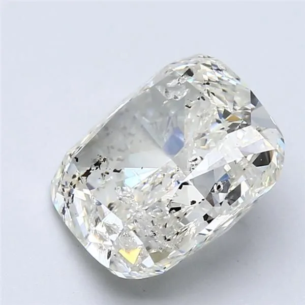 Cushion diamond