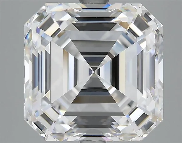Square Emerald diamond