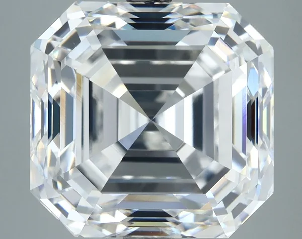 Square Emerald diamond
